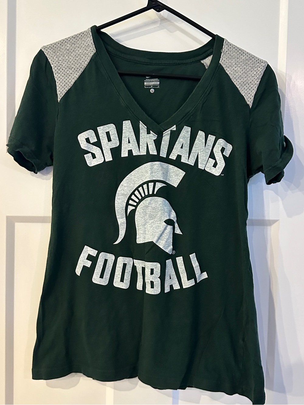 Nike Michigan State Spartans Football Women’s v-neck t-shirt Large